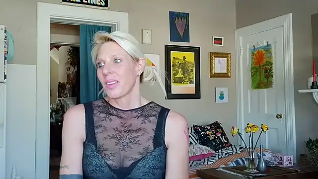 Glamazonx online show from January 11, 2026, 8:05 pm