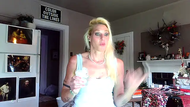 Glamazonx online show from October 26, 2025, 1:55 pm