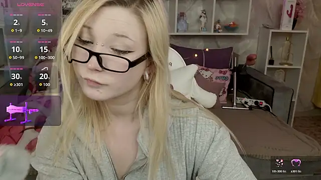 Snapshot of MeowkaKitty chatting on February 25, 2026, 2:12 am MeowkaKitty online show from February 25, 2026, 2:12 am