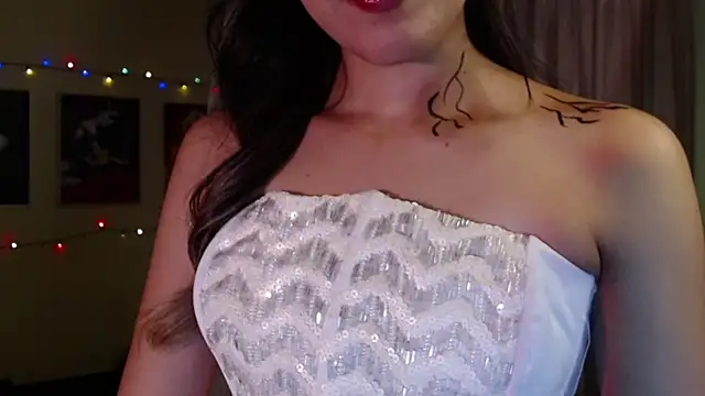 Valcooky online show from October 26, 2025, 4:13 am