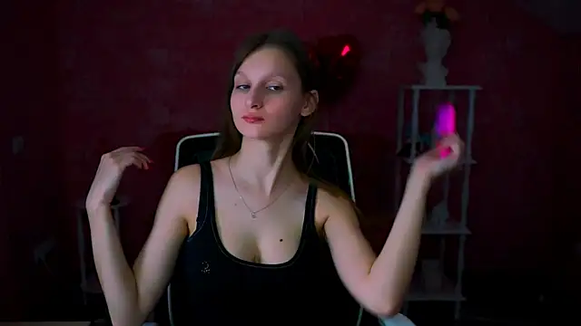 Snapshot of EllaHorton chatting on March 9, 2025, 7:12 am EllaHorton online show from March 9, 2025, 7:12 am