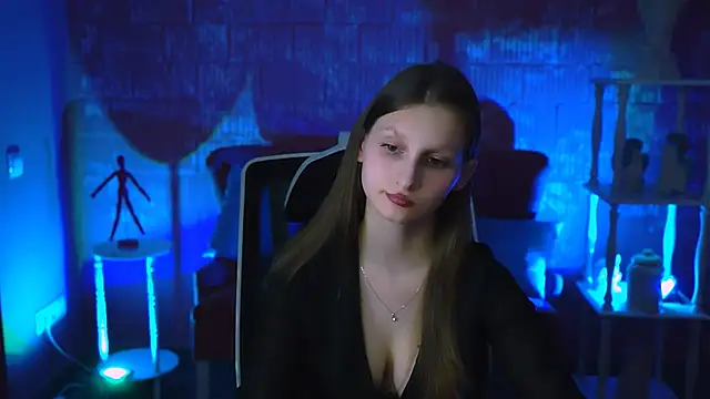 Snapshot of EllaHorton chatting on February 21, 2025, 3:43 pm EllaHorton online show from February 21, 2025, 3:43 pm