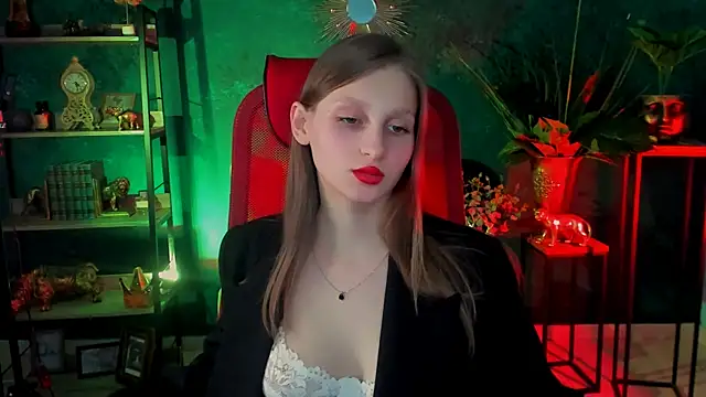 Snapshot of EllaHorton chatting on February 28, 2025, 6:41 pm EllaHorton online show from February 28, 2025, 6:41 pm