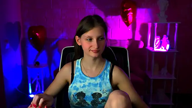 Snapshot of EllaHorton chatting on March 14, 2025, 6:50 pm EllaHorton online show from March 14, 2025, 6:50 pm