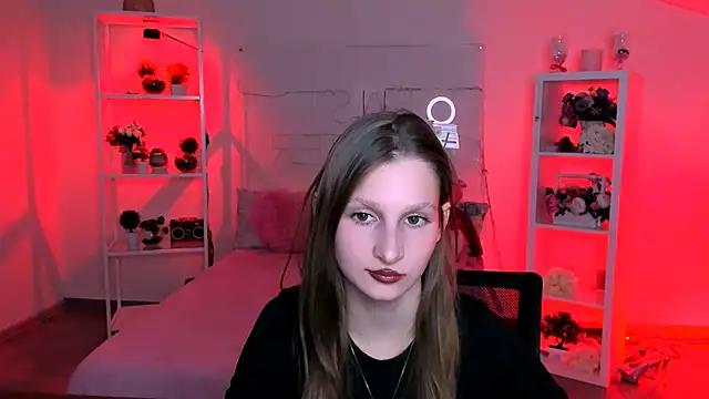 Snapshot of EllaHorton chatting on January 29, 2025, 3:47 pm EllaHorton online show from January 29, 2025, 3:47 pm