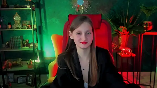 Snapshot of EllaHorton chatting on February 28, 2025, 3:37 pm EllaHorton online show from February 28, 2025, 3:37 pm