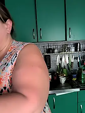 jusichka online show from October 22, 2025, 9:42 am