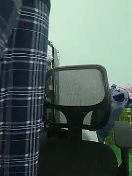 yObal-hot online show from September 19, 2025, 4:33 pm