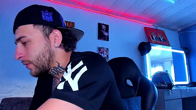 Snapshot of Drako_Lamar chatting on March 9, 2026, 3:48 pm Drako Lamar online show from March 9, 2026, 3:48 pm