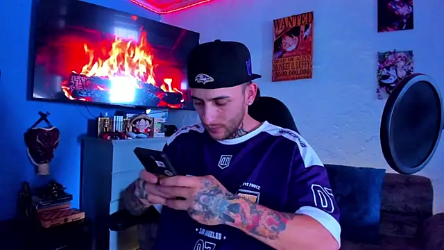 Snapshot of Drako_Lamar chatting on February 18, 2026, 9:00 pm Drako Lamar online show from February 18, 2026, 9:00 pm