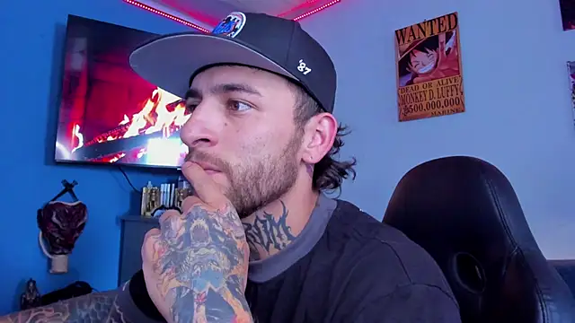 Snapshot of Drako_Lamar chatting on March 17, 2026, 3:59 pm Drako Lamar online show from March 17, 2026, 3:59 pm