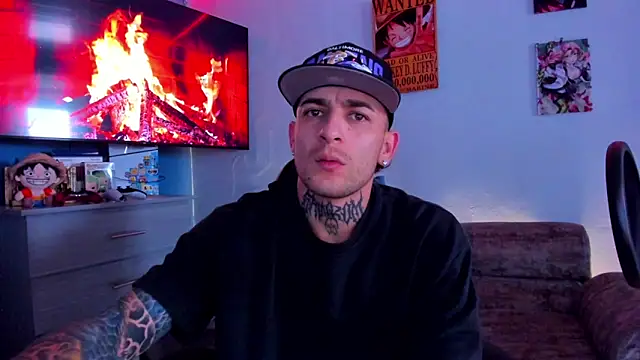 Snapshot of Drako_Lamar chatting on February 5, 2026, 2:46 pm Drako Lamar online show from February 5, 2026, 2:46 pm