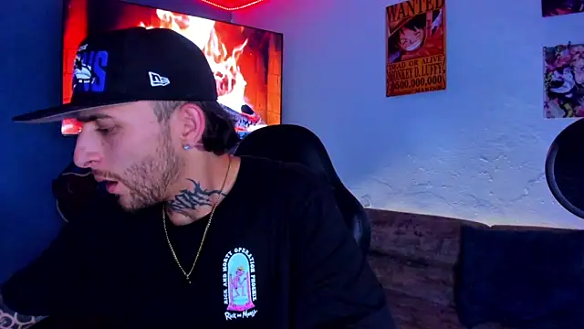 Snapshot of Drako_Lamar chatting on February 21, 2026, 10:23 pm Drako Lamar online show from February 21, 2026, 10:23 pm