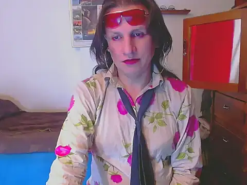 LorenJade online show from January 17, 2026, 10:30 am