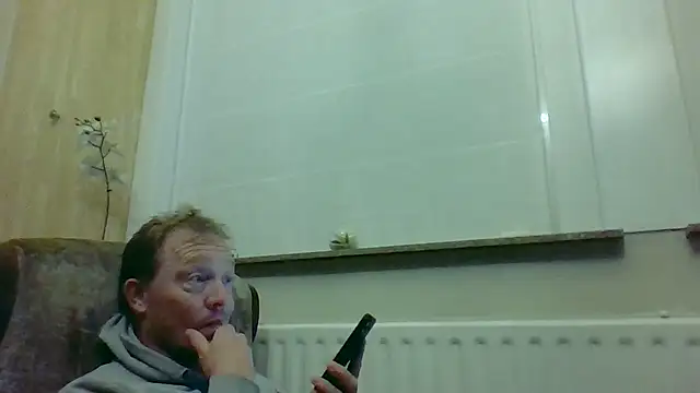 bertolini online show from October 30, 2025, 8:17 pm