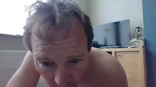 bertolini online show from April 25, 2026, 8:06 am