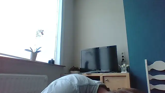 bertolini online show from October 30, 2025, 8:12 am