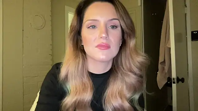 sexylilly69 online show from July 23, 2026, 2:20 am