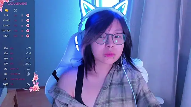 maydaykimmy online show from December 14, 2025, 11:05 am