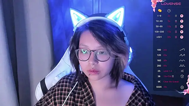 maydaykimmy online show from September 27, 2025, 9:43 pm