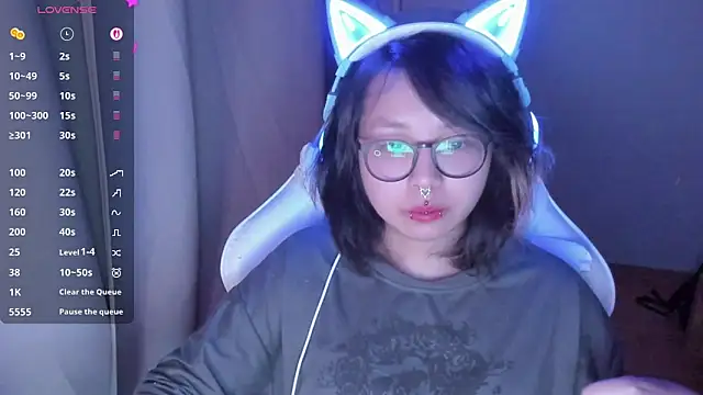 maydaykimmy online show from March 17, 2026, 9:40 pm