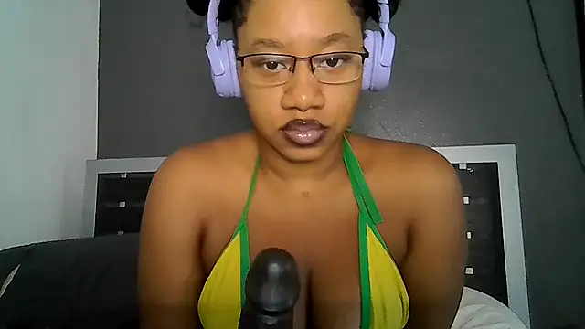 Snapshot of goddessdaisysky chatting on June 25, 2026, 1:49 pm goddessdaisysky online show from June 25, 2026, 1:49 pm
