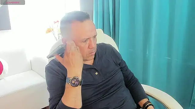 Snapshot of FERDIGNAN0329 chatting on November 18, 2025, 5:49 pm FERDIGNAN0329 online show from November 18, 2025, 5:49 pm