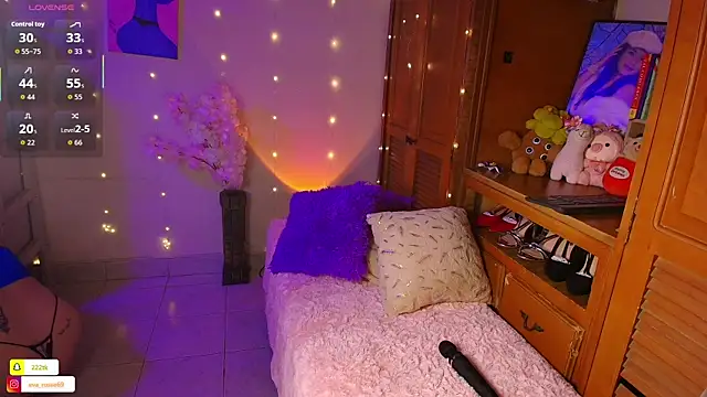 Snapshot of eva_rosse69 chatting on April 8, 2026, 11:12 am eva rosse69 online show from April 8, 2026, 11:12 am