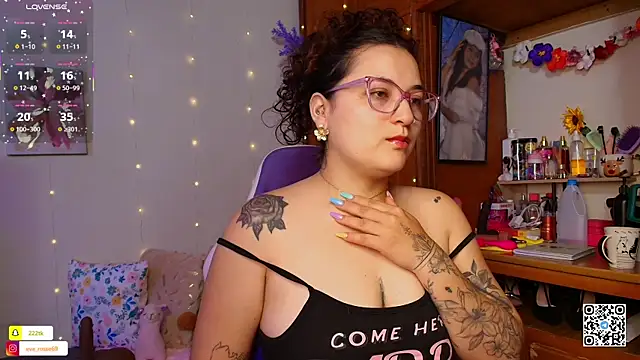 Snapshot of eva_rosse69 chatting on March 4, 2026, 11:07 am eva rosse69 online show from March 4, 2026, 11:07 am