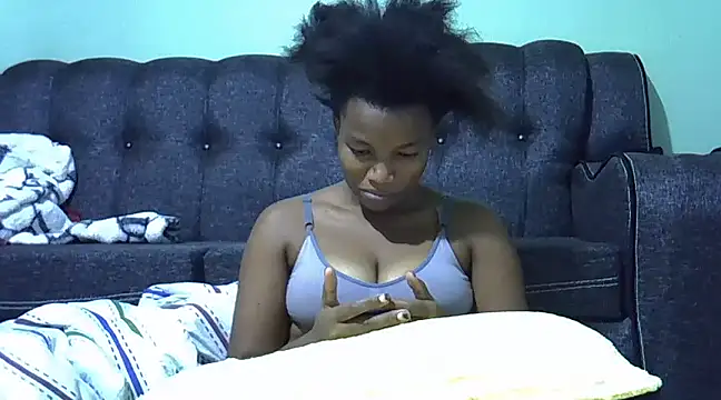 Snapshot of prettychoco1 chatting on February 11, 2025, 9:56 pm prettychoco1 online show from February 11, 2025, 9:56 pm