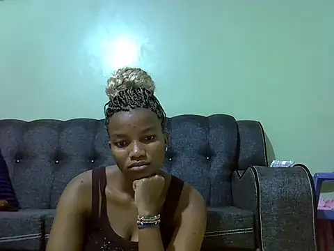 Snapshot of prettychoco1 chatting on February 28, 2025, 6:41 pm prettychoco1 online show from February 28, 2025, 6:41 pm