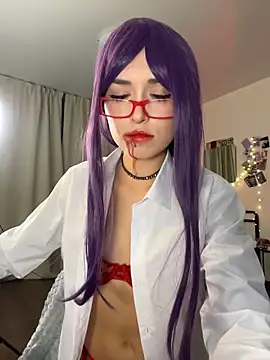 Evangeline Lawrence  online show from October 31, 2025, 5:09 pm