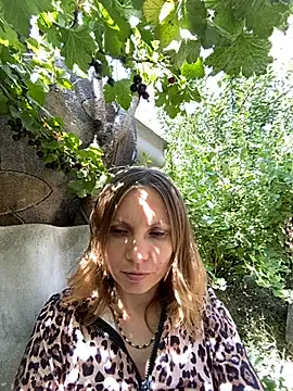 Anita-Smith online show from July 25, 2026, 9:17 am