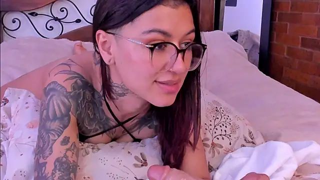 Snapshot of noemi_foxxx chatting on March 22, 2025, 6:36 pm noemi foxxx online show from March 22, 2025, 6:36 pm
