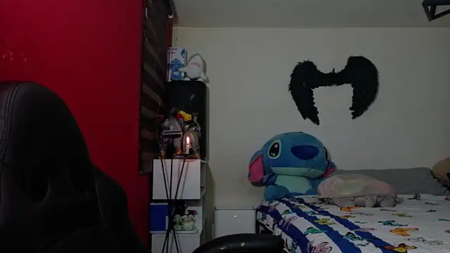 charlotedoll online show from May 22, 2026, 1:58 am