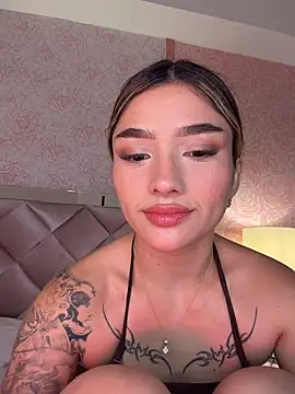 Arianavillada online show from June 25, 2026, 3:48 am
