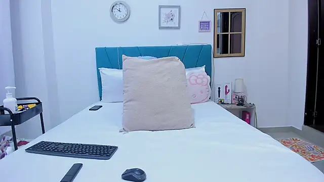 kamila lopez online show from March 26, 2026, 9:13 pm