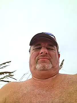 Snapshot of DarrinNudist chatting on October 10, 2025, 4:30 pm DarrinNudist online show from October 10, 2025, 4:30 pm
