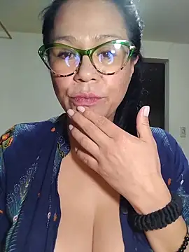 naughty doll horny online show from February 11, 2026, 10:48 am