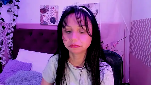 candysmitxxx online show from February 23, 2026, 2:02 am