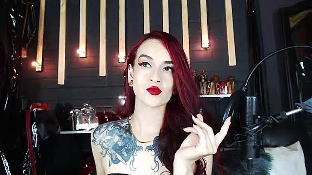 Liilith goddess  online show from December 5, 2024, 5:10 am