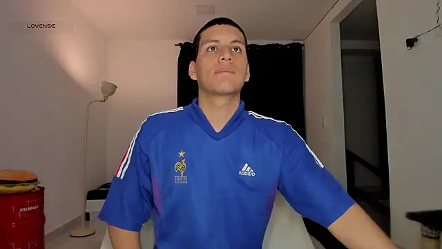 Snapshot of Curlblue chatting on February 25, 2026, 5:07 am Curlblue online show from February 25, 2026, 5:07 am