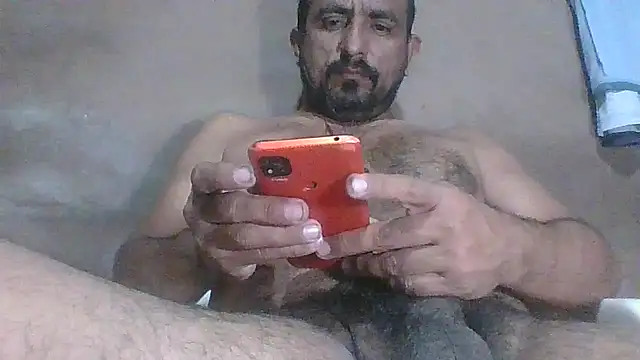 Snapshot of peloton10 chatting on December 4, 2025, 2:10 am peloton10 online show from December 4, 2025, 2:10 am