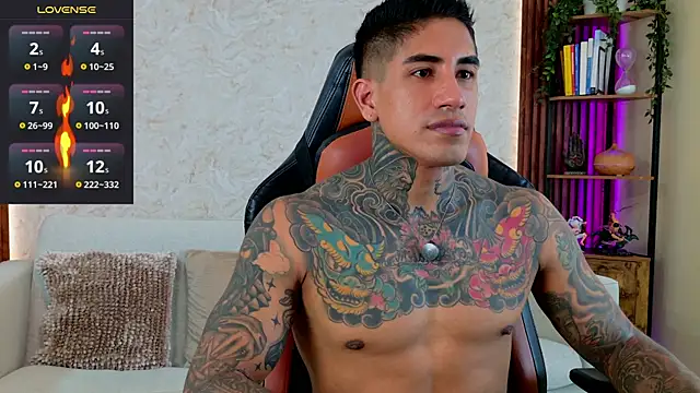 AdanReilly online show from July 11, 2026, 5:02 pm