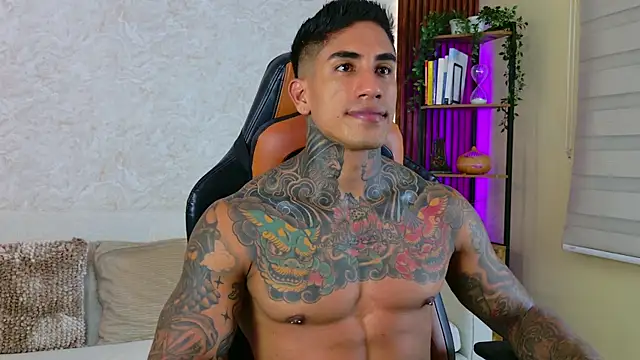 AdanReilly online show from September 30, 2025, 12:16 am