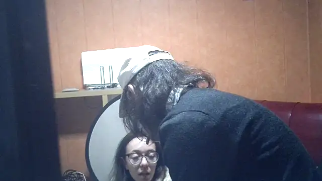 Snapshot of Lia_Y_PatrickX chatting on November 22, 2025, 10:58 am Lia Y PatrickX online show from November 22, 2025, 10:58 am