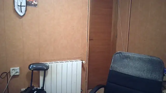 Snapshot of Lia_Y_PatrickX chatting on September 15, 2025, 8:31 pm Lia Y PatrickX online show from September 15, 2025, 8:31 pm