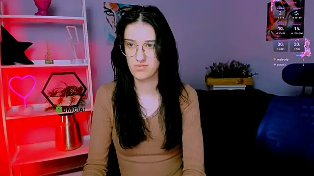 scarlet mooore online show from March 6, 2025, 2:51 am