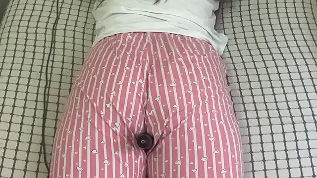 Ceyceys online show from December 18, 2025, 10:52 am