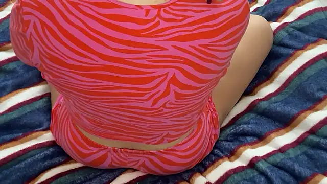 Snapshot of Ceyceys chatting on February 4, 2026, 10:54 am Ceyceys online show from February 4, 2026, 10:54 am